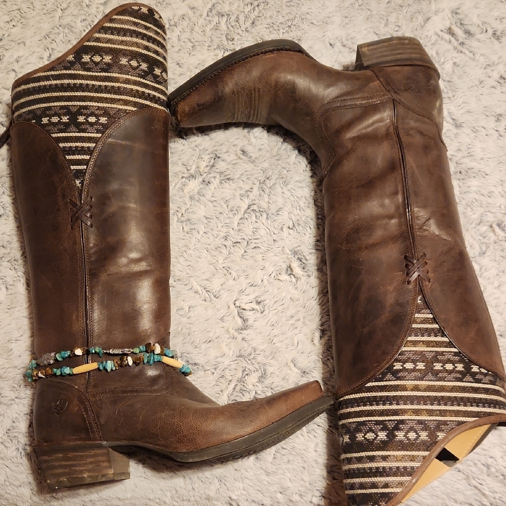 Ariat Leather Cowgirl Zip Up Boots